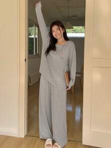 Dazy Plus Bộ đồ ngủ 2 món in hình hoạt hình, dáng rộng, kiểu dáng thường ngày, gồm áo cổ bẻ và quần dài, thích hợp cho mùa xuân/hè/thu. - Màu Xám nhạt - Xem 4