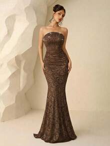 Coutiva 女士高端宴会优雅奢华蕾丝仿珍珠装饰无肩带鱼尾连衣裙，带袖 - 咖啡棕 - 查看 7