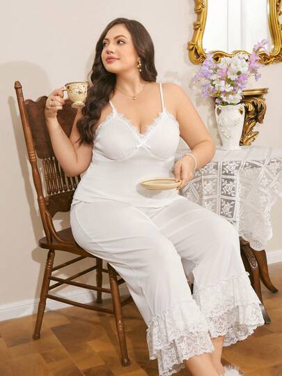French Elegant Fashion Sexy Lace Trim Camisole And Double Layer Lace Hem Pants 2 Pieces Pajama Set, White, Plus Size