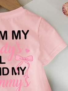 母亲节，英文标语心形蝴蝶结设计，“我是妈妈的世界”，女婴休闲白色舒适短袖圆领上衣，适合夏季穿着 - 淺粉色 - 查看 6