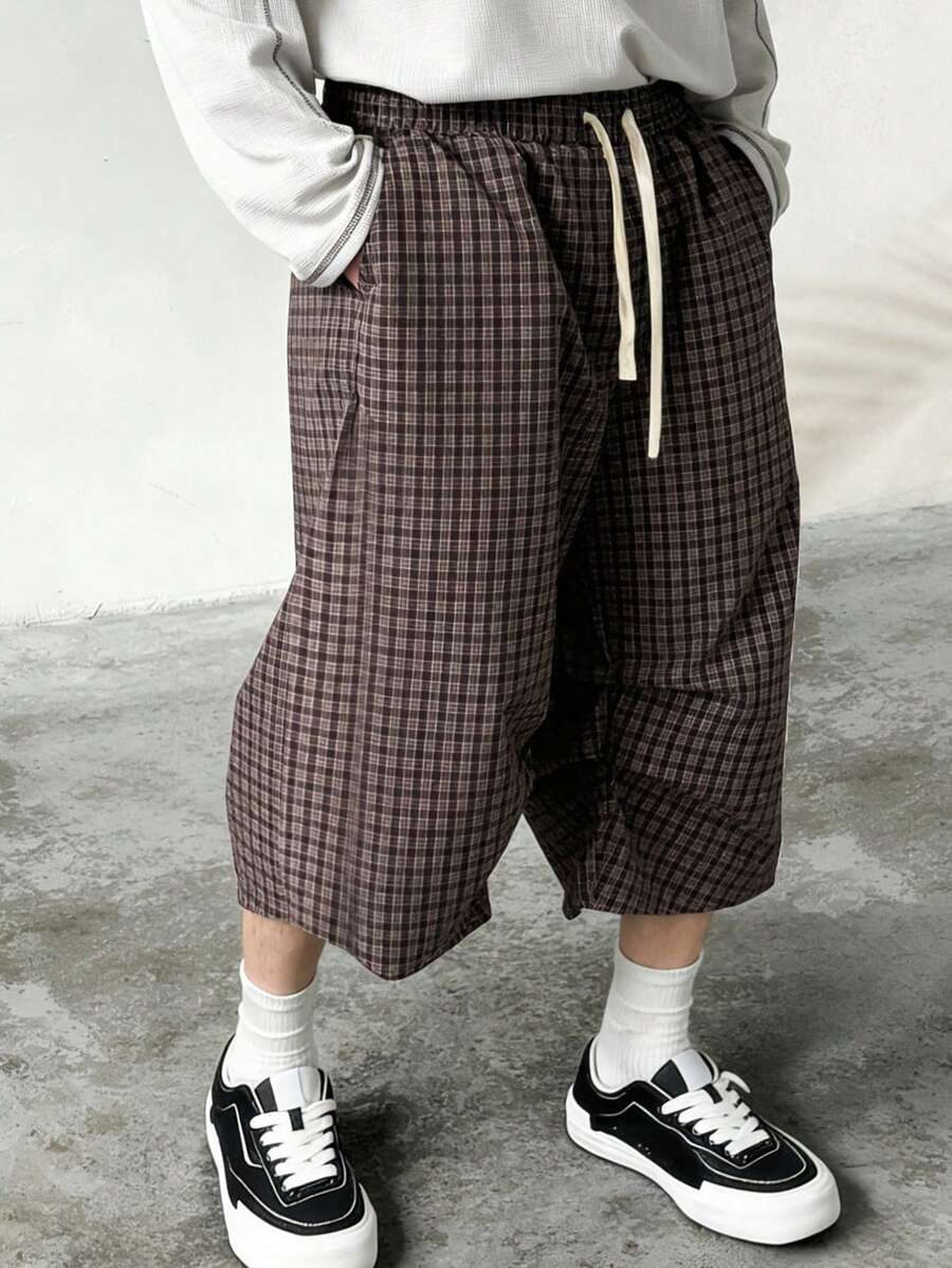 Manfinity Dauomo Men's Casual Plaid Drawstring Waist Loose Capri Pants With Slant Pockets - Brown - View 1