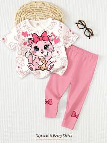 SHEIN 奶油白和奶油粉，可爱猫咪动物印花，少女休闲简约柔软舒适宽松圆领短袖T恤和打底裤套装，适合日常穿着、外出、居家、度假、返校、春夏女孩穿搭，轻松舒适，适合小女孩的春夏套装，时尚女孩，休闲装，婴幼儿猫咪动物图案服装，春夏时尚，别致，新潮，休闲