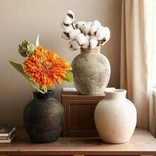 A Vintage Vase, A Round Handmade Decorative Ceramic Vase For Rural Nostalgia, Suitable For Valentine's Day, Thanksgiving Family Gatherings, Living Room, Office Foyer Decoration Ornaments, Vase Decoration Bottles - White - View 2