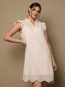 SHEIN VCAY 大码女式镂空刺绣V领短袖休闲连衣裙 - 卡其色 - 查看 5