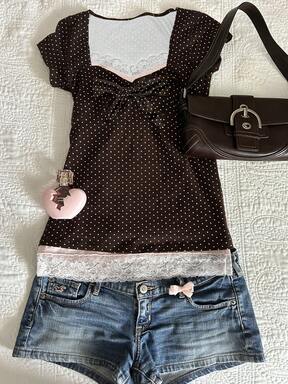 Glimmora Polka Dot & Lace Patchwork Tie-Front Fitted Short Sleeve Women T-Shirt