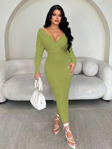 SHEIN SXY 女士性感优雅白色V领露肩长袖修身毛衣连衣裙，适合日常穿着、办公室、约会、休闲、派对、感恩节、圣诞节等场合。长袖紧身连衣裙，深V领连衣裙，长款紧身连衣裙，紧身长裙，深V连衣裙，长袖优雅连衣裙，秋冬季女装 - 綠色 - 查看 4