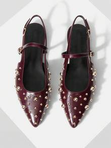 MOTF 女士金属铆钉平底套脚鞋 - 酒紅色 - 查看 1