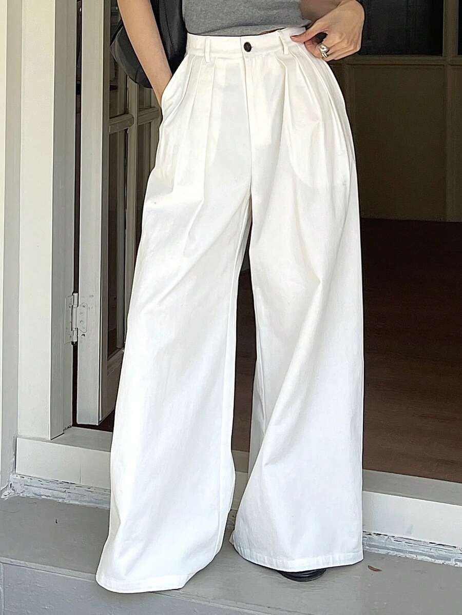 DAZY Women's Regular Mid-Rise Pleated Loose Straight Leg Casual Pants - White - View 1