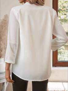 EMERY ROSE Women's V-Neck Plain Textured Fabric Casual Summer Shirt White V Neck Blouse Women  Blouses For Women Linen Blouses For Women Women White Blouse  Tops For Women FALL Women Clothes Business Casual Woman  Button Up Shirt Women Button Up Shirt - White - View 2