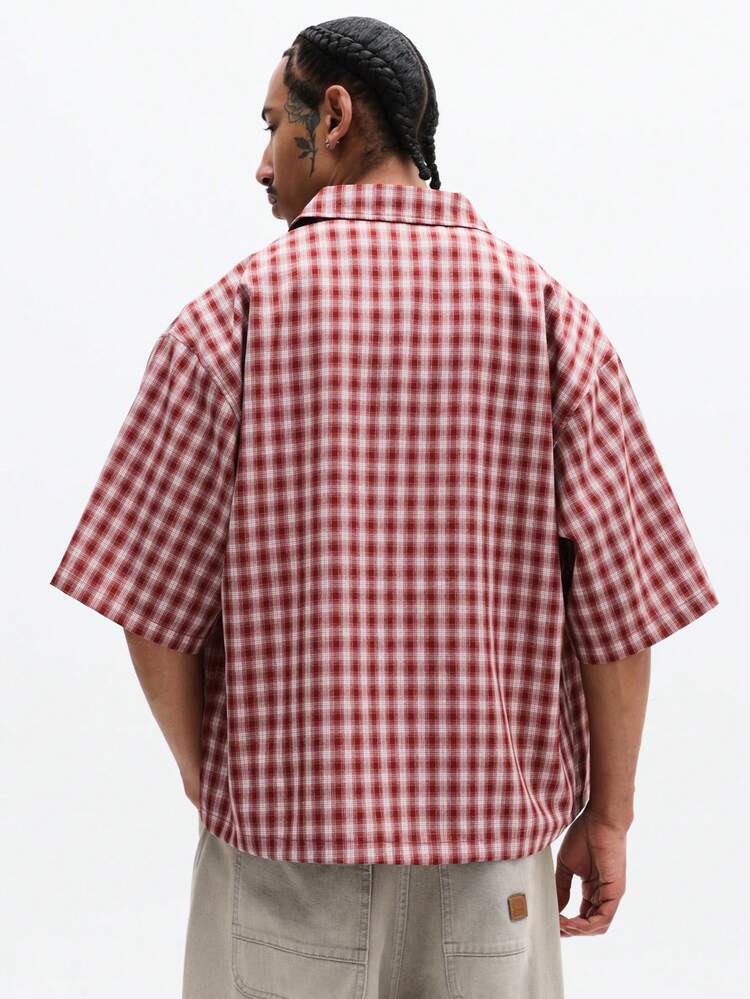 SUMWON Short Sleeve Button Down Checked Pattern Collared Shirt With Chest Pocket Summer Casual Regular Fit Woven Top