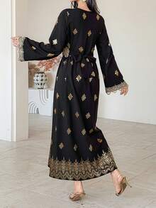 DAZY 女士V领蕾丝拼接收腰印花长款优雅复古连衣裙 - 黑色 - 查看 5