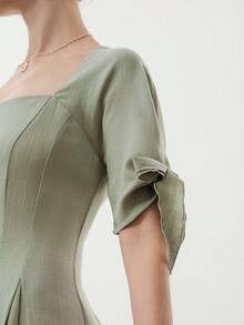 Aalyst Đầm nữ kiểu Pháp thanh lịch, cổ tròn, tay ngắn, xếp ly eo, thích hợp cho công sở, kỳ nghỉ, tiệc trà chiều, tạo hiệu ứng thon gọn với phần lưng khoét. - Màu xanh Bạc hà - Xem 3