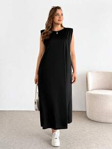 SHEIN Essnce 大码女装春夏时尚休闲宽松舒适日常百搭基础款宽肩无袖黑色长连衣裙，带口袋，夏季穿搭，简约风格，侧开衩长裙 - 黑色 - 查看 4