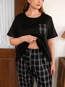 Doze Lane 大码休闲睡衣套装 - 黑白格纹印花长裤，杏色短袖上衣，采用轻薄棉布制成 - 黑色 - 查看 6
