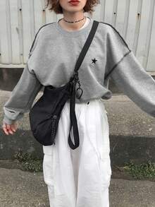 FRIFUL 棉质撞色包边圆领落肩小图案印花宽松休闲百搭卫衣 - 灰色 - 查看 2