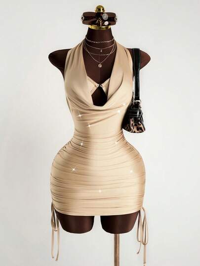 GlowEve ชุดเดรสสั้นรัดรูป คอเต่า เว้าหลัง เซ็กซี่ แฟชั่นผู้หญิง ผูกคอทองคำ ปาร์ตี้ งานเทศกาล สง่างาม มีเสน่ห์ เปิดหลัง เซ็กซี่ ฮอลโลว์แหว่ง ใส่เที่ยวคลับ วันหยุด คอวีลึก งานเทศกาลดนตรี เชือกรูด จับจีบ