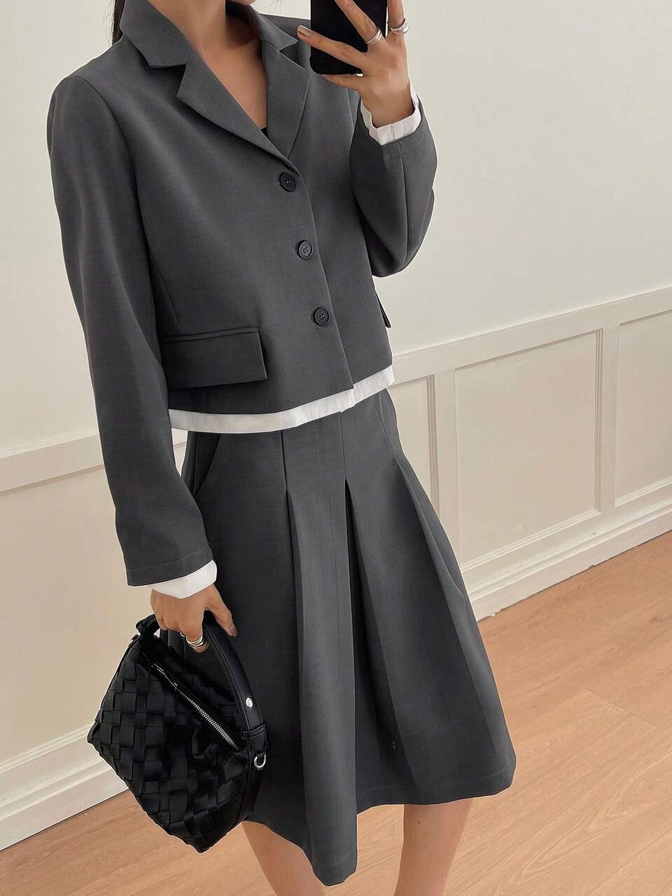 Women's Solid Color Minimalist Daily Long Sleeve Top And Skirt Suit Western Outfits For Women