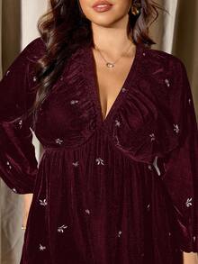 Elaquor Plus Size Burgundy Knitted Velvet V Neck Short Party Dress For Women With Bishop Long Sleeves And Random Print Details - Burgundy - View 6