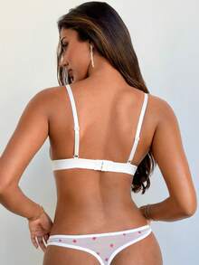 Aloruh Lady Elegant White 3/4 Cup Bra, Boneless And Seamless, Comfortable, Suitable For Spring And Summer, For Dates, Parties, Commuting, A Set Of Two-Piece Sexy Women's Underwear (Wireless Bra And Thong) - White - View 2