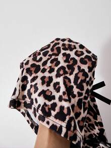 SHEIN Sparklyn 两件套女童针织修身吊带背心搭配针织数码豹纹直筒裤，饰有3D蝴蝶结，美式休闲复古风，适合春夏日常穿着 - 彩色 - 查看 5