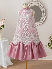 SHEIN Đầm suông thường ngày màu hồng tro cho bé gái tween, họa tiết thêu trắng, gấu ngắn bèo nhún - Hồng - Xem 4