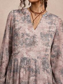 SHEIN VCAY Robe imprimée tout-aller à encolure échancrée, grande taille - Nude - Voir 5