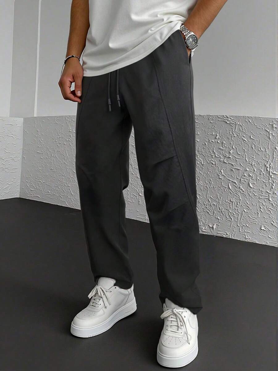 HUEFORM 男士休闲纯色抽绳腰裤，男士直筒休闲裤，抗皱面料，穿着或洗涤后可快速恢复平整，减少手工熨烫的需要。 - 黑色 - 查看 1