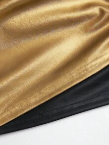 SHEIN Sweetro Bộ đồ 2 món thời trang nữ gợi cảm, kiểu cổ yếm, chất liệu da PU, thích hợp dự tiệc. - Nhiều màu - Xem 7