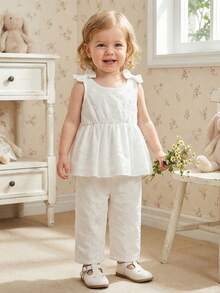 Souflis Souflis 女婴可爱休闲简约春季白色纹理编织面料吊带背心和宽松阔腿裤套装，饰有装饰性蝴蝶结肩部和荷叶边下摆，适合日常穿着、度假或休闲家庭聚会。 - 白色 - 查看 2