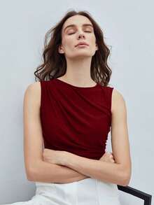 MOTF PREMIUM WOMEN'S SOLID RUCHED SLIM FIT TANK TOP - Red - View 7