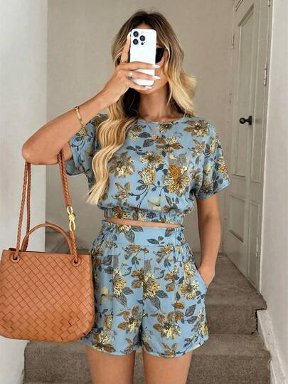 Easowa Vintage Floral Print Casual Vacation Elegant Outfit For Women, Includes Round Neck Blouse With Elastic Waist And Frill Trim Shorts With Pockets