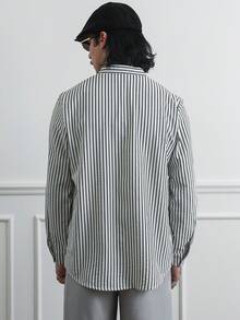 HUEFORM Camisa casual de manga larga con cuello alto y rayas de burbujas para hombre - Multicolor - Ver 2