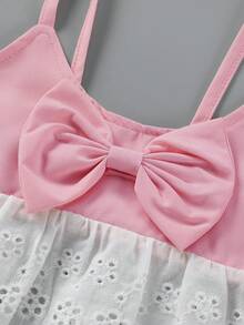 SHEIN 女童夏季休闲蝴蝶装饰镂空刺绣荷叶边吊带背心和裤子两件套