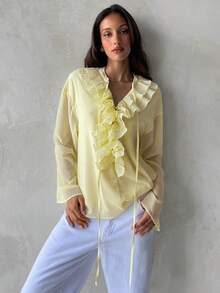 Aloruh Blusa de estilo "Old Money" para mujer, blusa holgada de gasa con cuello en V, plisados y volantes, color amarillo claro, elegante, para primavera y salir - Amarillo claro - Ver 7