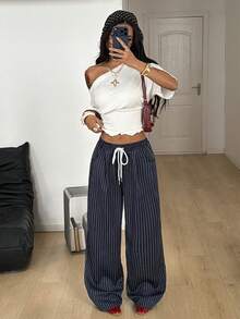 Coolane Quần nữ dáng casual màu xanh hải quân, in họa tiết sọc dệt, cạp chun, có dây rút - Màu xanh hải quân - Xem 4