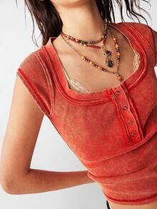 Bohemela Áo thun nữ cổ vuông, màu trơn, dáng ôm, chất liệu vải mài, kiểu dáng thường ngày. - Đỏ - Xem 1