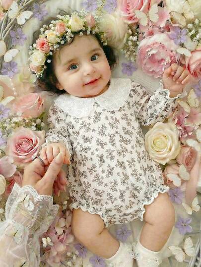 SHEIN 新生女宝宝可爱休闲针织碎花图案长袖连体衣