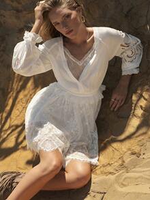 MOTF STUDIO WOMEN'S CHIFFON CONTRAST LACE EMBROIDERED MINI DRESS