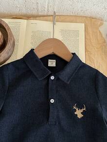 SHEIN LMoss Kids 2件套儿童/男童休闲日常百搭舒适时尚衬衫Polo衫和卡其裤套装，适合春夏季节日常穿着、运动、郊游、上学、聚会、度假、演出和拍照等场合。 - 彩色 - 查看 5