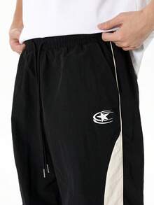 Manfinity Sport Corelite 撞色斜插口袋抽绳腰休闲百搭运动裤 - 黑色 - 查看 4