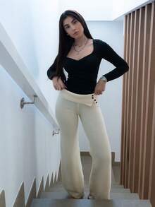 Hitanina 女款心形领长袖修身 T 恤，秋季 - 黑色 - 查看 1