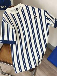 Manfinity Joysei Men's Simple Blue Striped T-Shirt, Suitable For School, Outings, And Friend Gifts