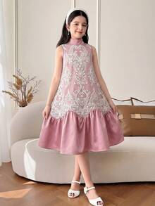 SHEIN Đầm suông thường ngày màu hồng tro cho bé gái tween, họa tiết thêu trắng, gấu ngắn bèo nhún - Hồng - Xem 7