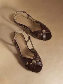 Rosivie Women Flat Sandals - Brown - View 1