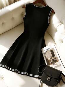 SHEIN Franclia Women's Elegant Waist Cinched Sleeveless Knit Dress, Suitable For Parties And Gatherings - Black - View 2