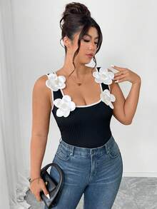 Elenzga Camiseta sin espalda elegante y sexy para mujer talla grande, de punto elástico ancho con decoración floral 3D, cómoda y elegante, color blanco - Blanco y Negro - Ver 4