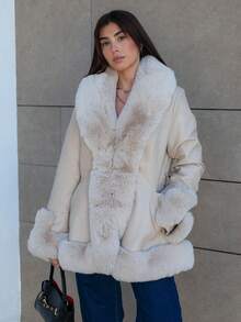 Hitanina 毛茸茸翻領腰帶外套 - 米色 - 查看 4