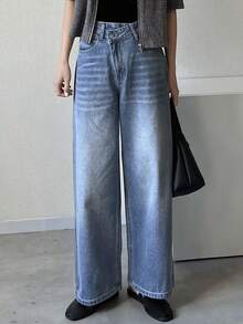 FRIFUL Women's Casual Versatile Straight-Leg Long Denim Jeans With Oblique Placket Design