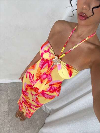 Glamine Top de bikini con tirantes finos, espalda con lazo y decoración de cuentas metálicas con estampado floral tropical, para playa y vacaciones