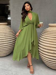 SHEIN LUNE 彩色条纹露背吊带长裙，适合春夏穿着的大码女装。非常适合休闲度假和日常出行。 - 綠色 - 查看 3